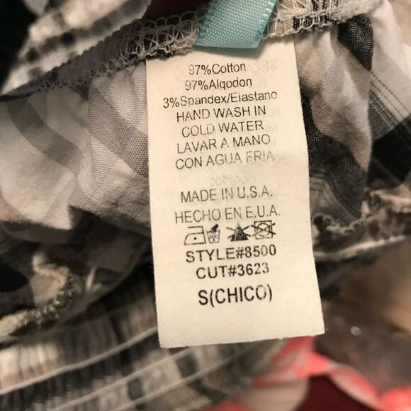 Bin A-2 #1New Tower u.s.a halter top - Picture 10 of 10